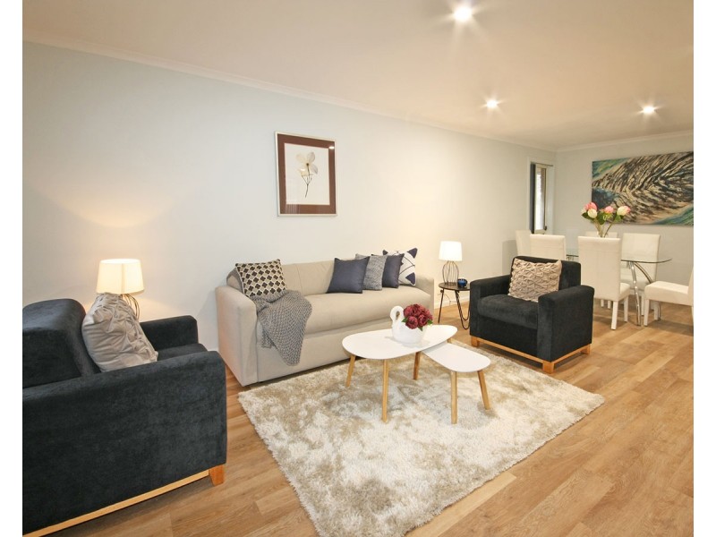 4 Blue Bay Avenue, Aldinga Beach SA 5173