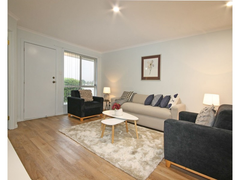 4 Blue Bay Avenue, Aldinga Beach SA 5173