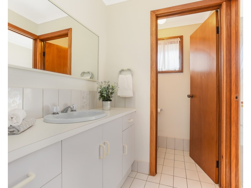 3 Dotterel Place, Seaford Rise SA 5169