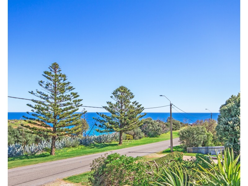 6 Esplanade, Sellicks Beach SA 5174