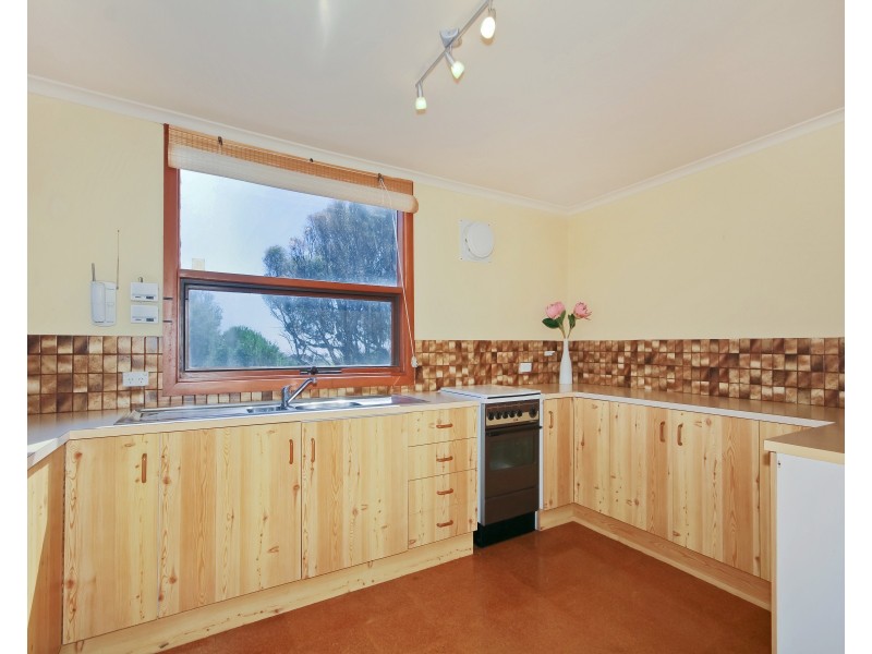 6 Esplanade, Sellicks Beach SA 5174