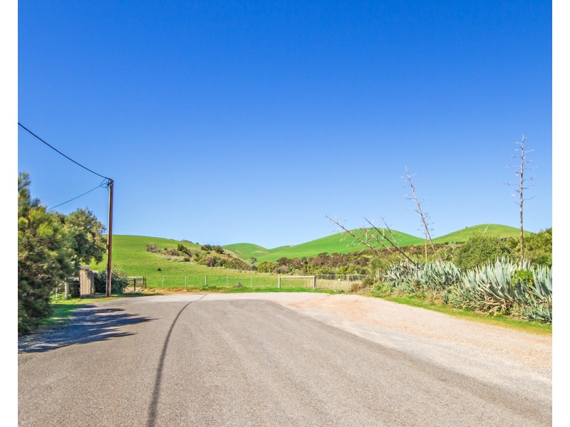 6 Esplanade, Sellicks Beach SA 5174