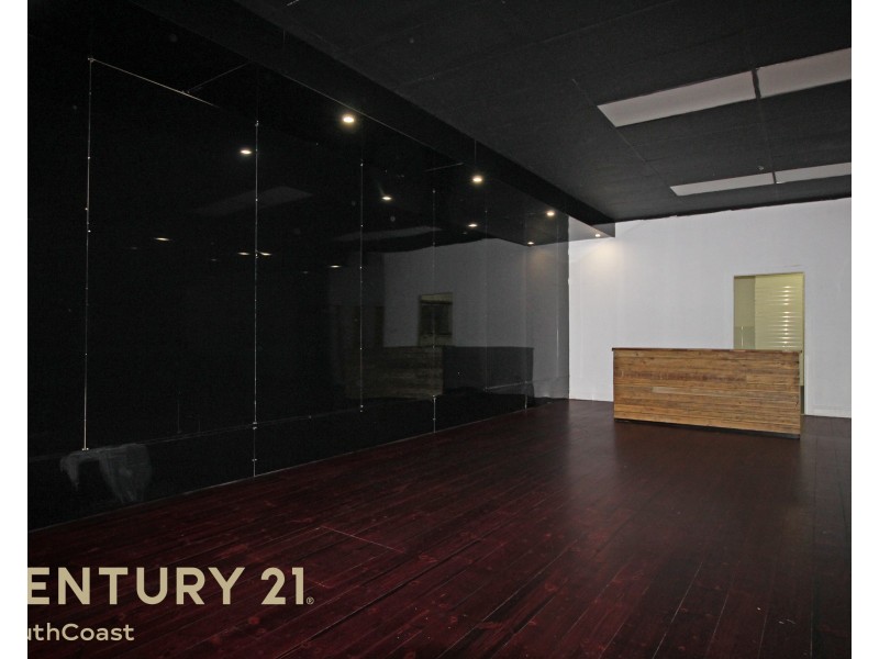 18 Ocean Street, Victor Harbor SA 5211