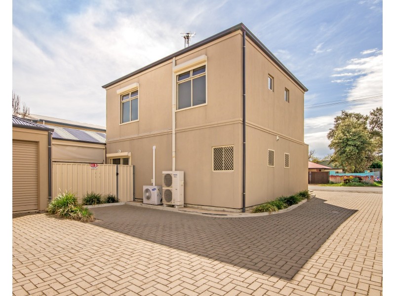 2 Whinnerah Avenue, Aldinga Beach SA 5173