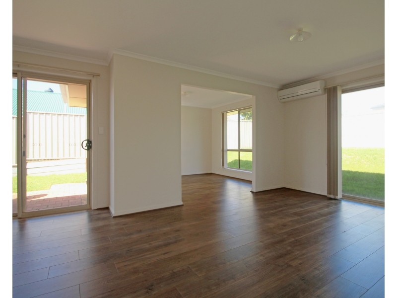 16  Caronia Cove, Sellicks Beach SA 5174