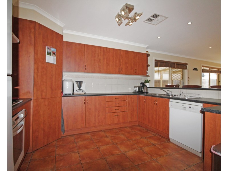 48  Holdfast Drive, Sheidow Park SA 5158