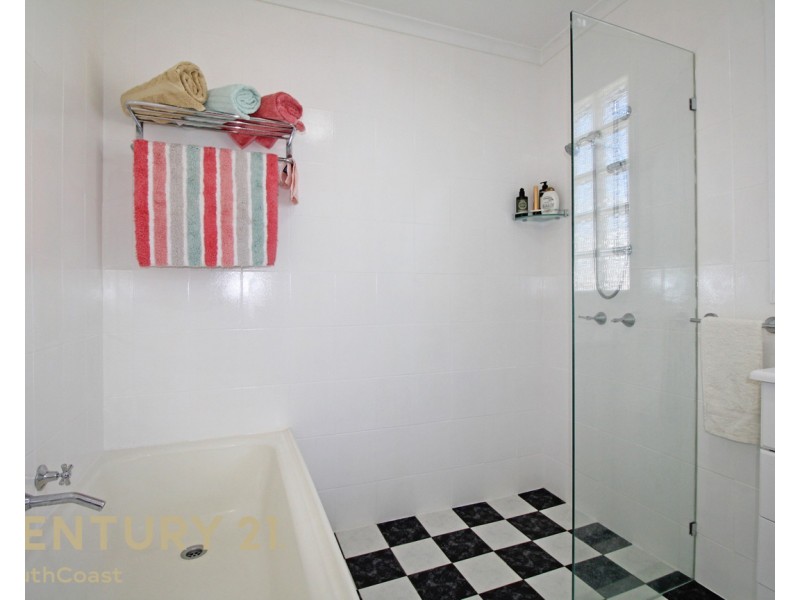 8 Maturin Avenue, Christies Beach SA 5165