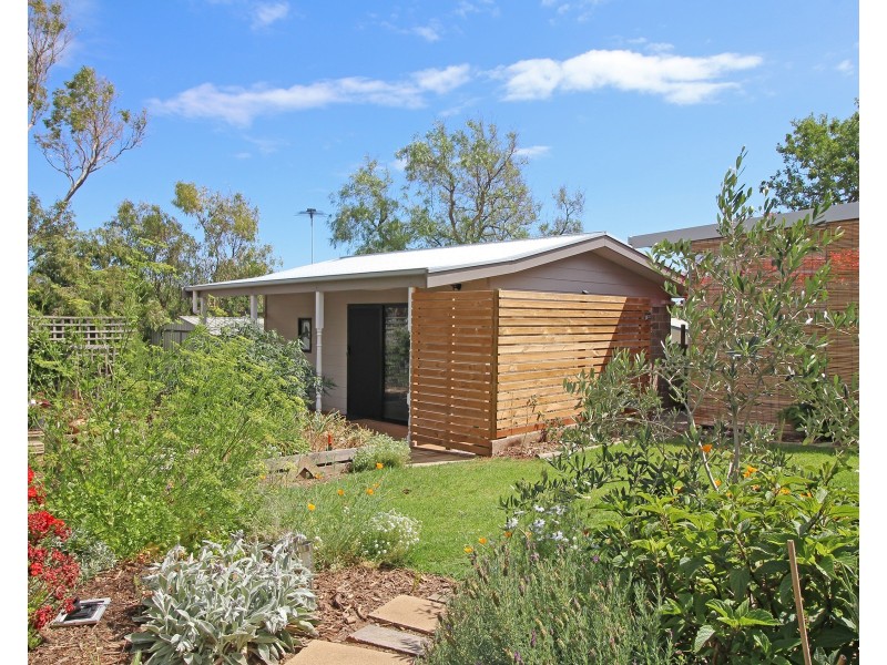 8 Maturin Avenue, Christies Beach SA 5165