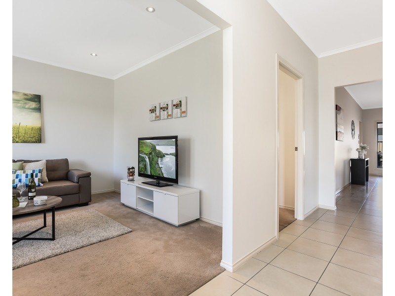 4 Offshore Avenue, Aldinga Beach SA 5173