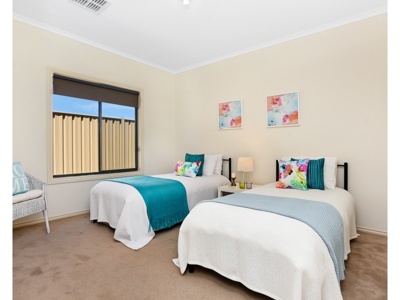 4 Offshore Avenue, Aldinga Beach SA 5173