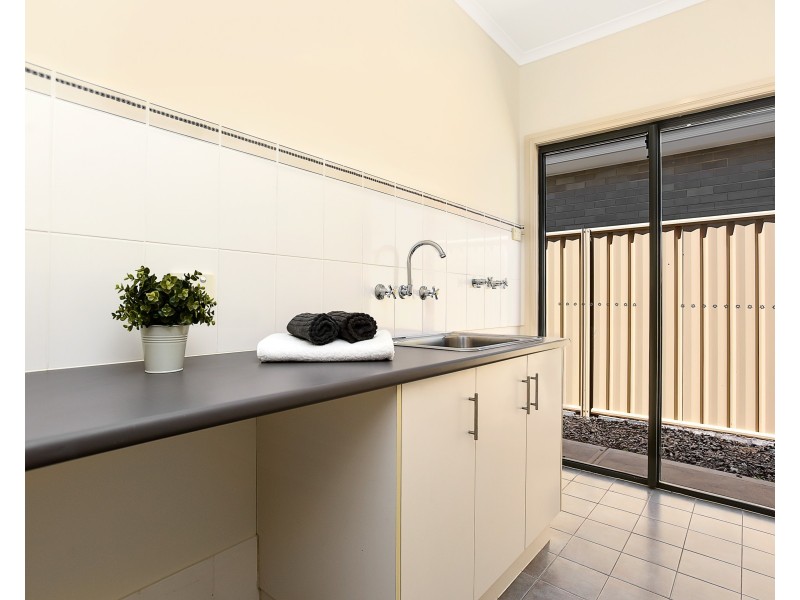 4 Offshore Avenue, Aldinga Beach SA 5173