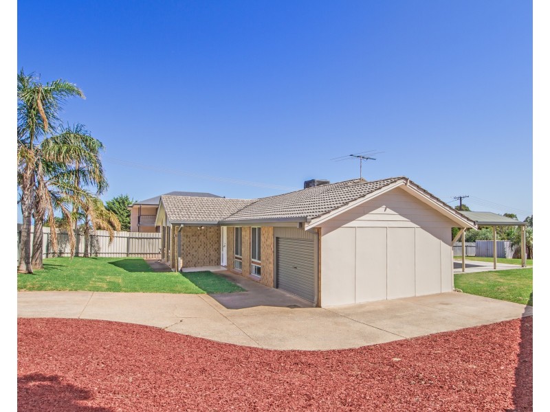 105 Wellington Avenue, Sellicks Beach SA 5174