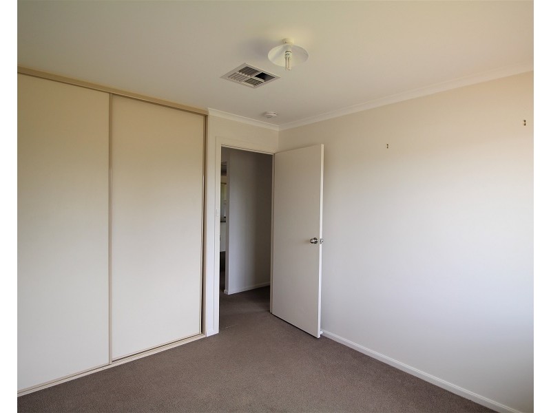 25 Cockle Avenue, Aldinga Beach SA 5173