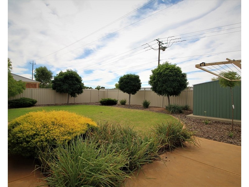25 Cockle Avenue, Aldinga Beach SA 5173