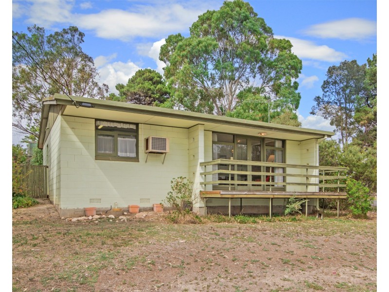 36 Port Road, Port Willunga SA 5173