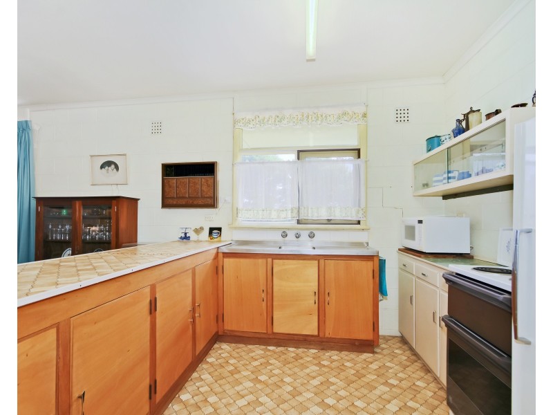 36 Port Road, Port Willunga SA 5173