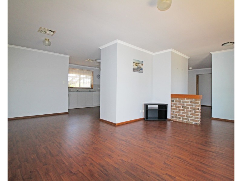12 Stirling Crescent, Aldinga Beach SA 5173