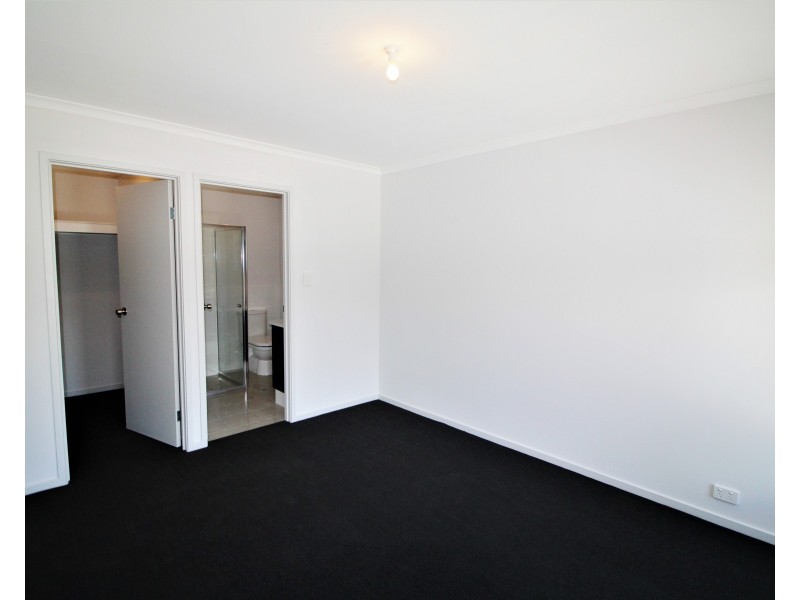 18 Kuta Crescent, Aldinga Beach SA 5173