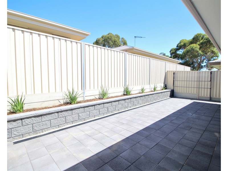 18 Kuta Crescent, Aldinga Beach SA 5173