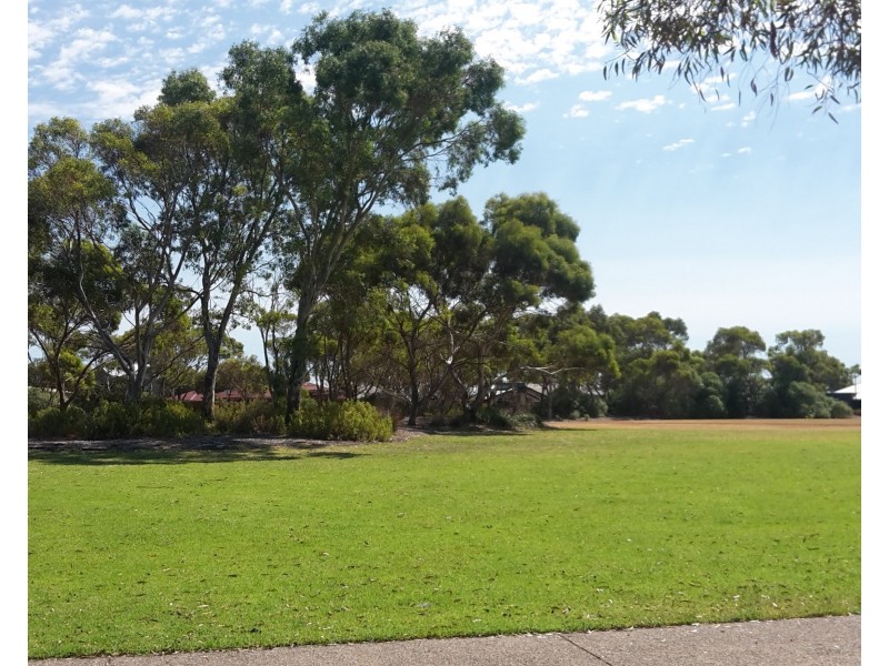11  Lot, 18 Ocean Street, Aldinga Beach SA 5173