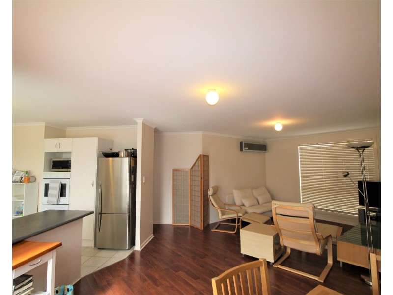 6 Barracoota Crescent, Aldinga Beach SA 5173