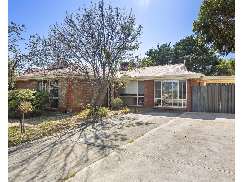 27 Cameron Road, Aldinga Beach SA 5173