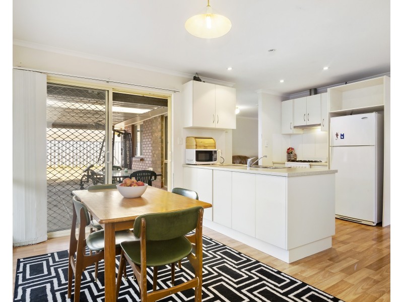 27 Cameron Road, Aldinga Beach SA 5173