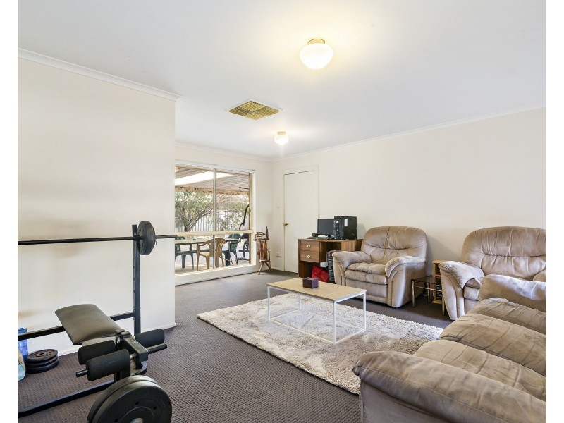 27 Cameron Road, Aldinga Beach SA 5173