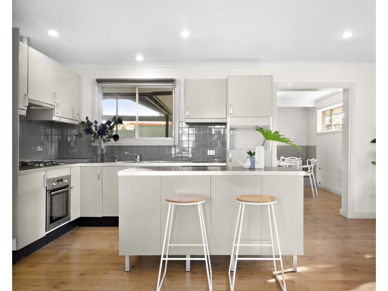 4 Kombi Court, Port Willunga SA 5173