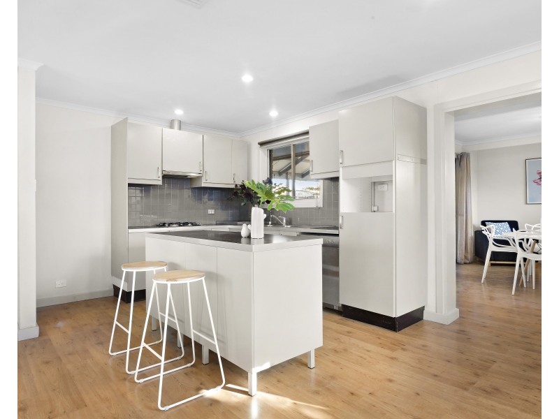 4 Kombi Court, Port Willunga SA 5173