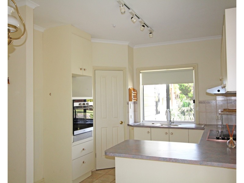 31 Harvey Crescent, Aldinga Beach SA 5173
