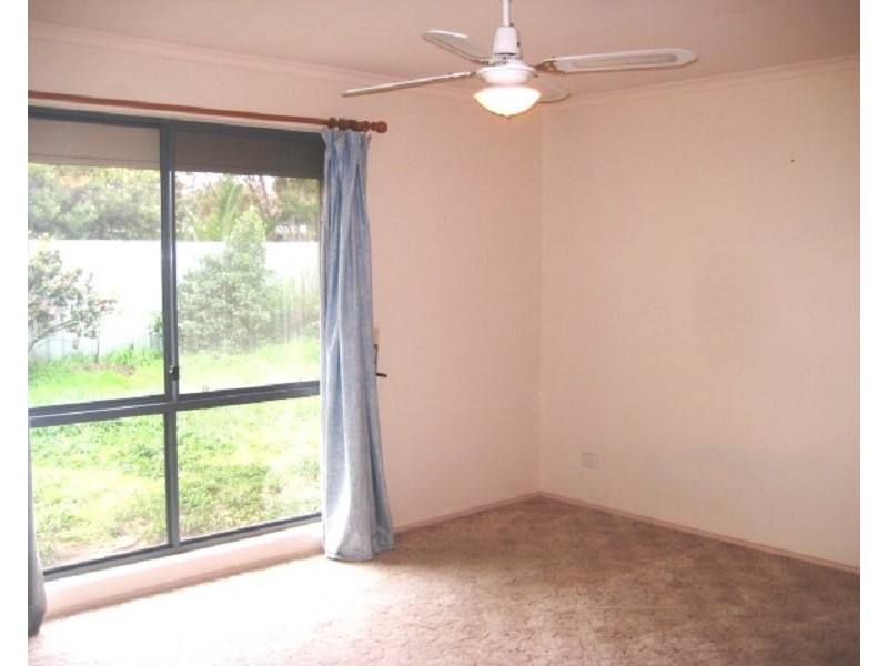 8  White Court, Aldinga Beach SA 5173