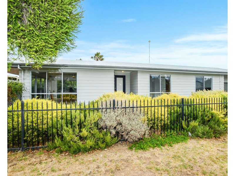 16 A  Storey Avenue, Aldinga Beach SA 5173