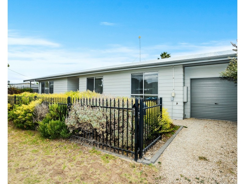 16 A  Storey Avenue, Aldinga Beach SA 5173