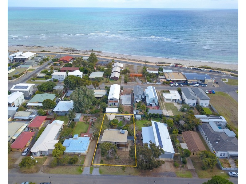 30 Whinnerah Avenue, Aldinga Beach SA 5173