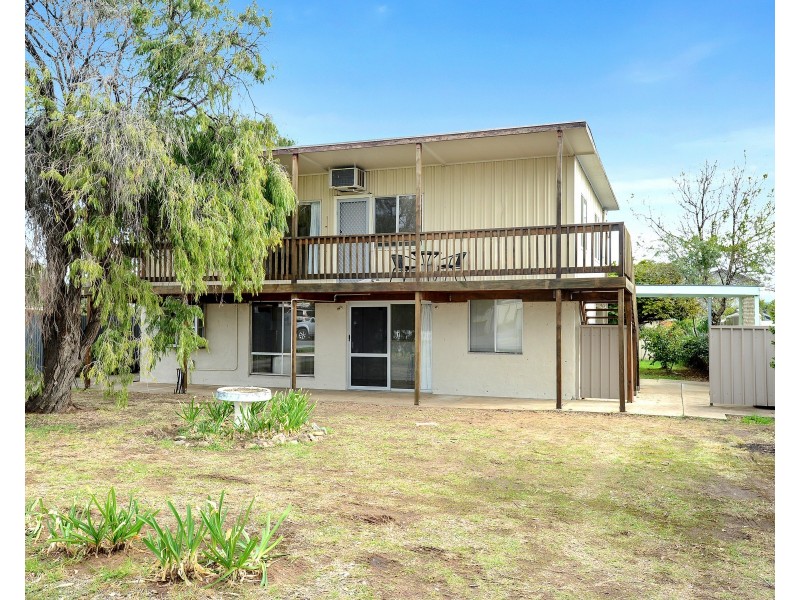 30 Whinnerah Avenue, Aldinga Beach SA 5173