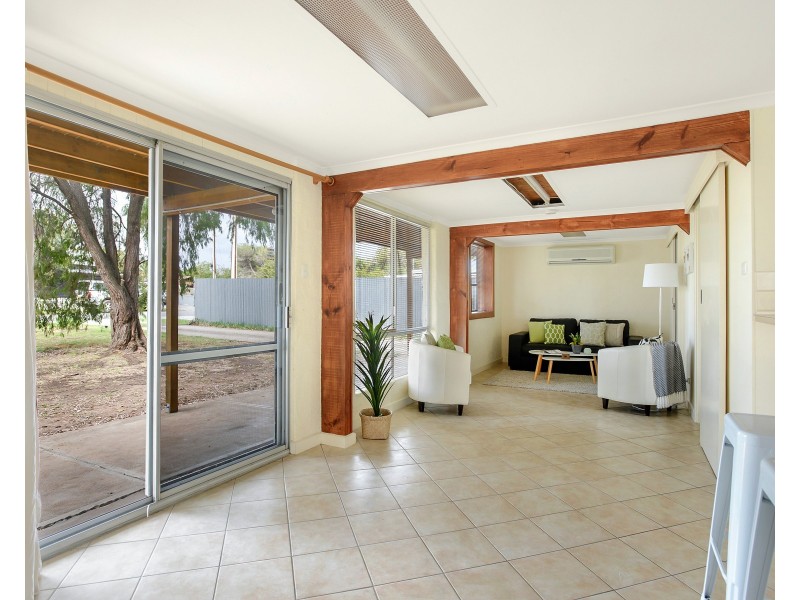 30 Whinnerah Avenue, Aldinga Beach SA 5173