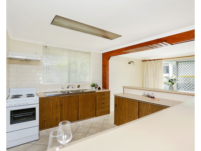 30 Whinnerah Avenue, Aldinga Beach SA 5173