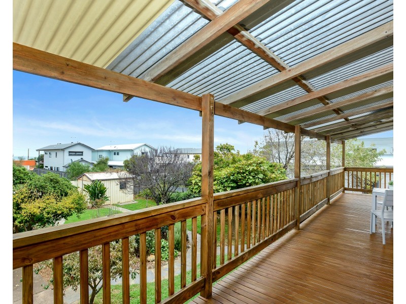 30 Whinnerah Avenue, Aldinga Beach SA 5173