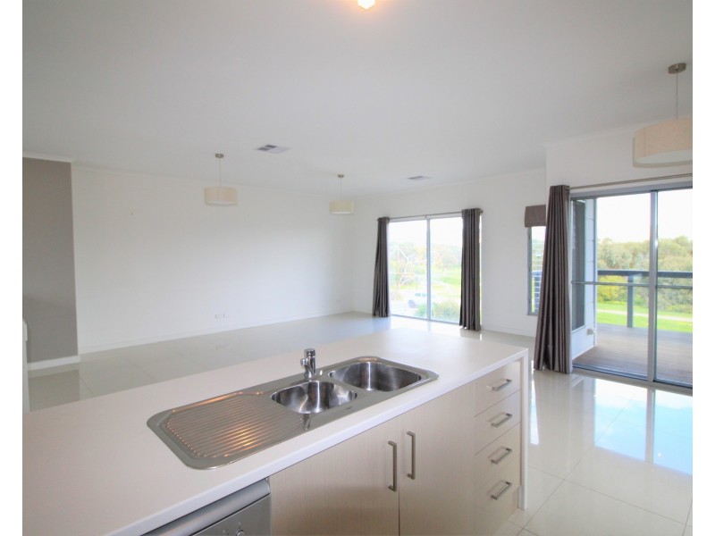 5 Coast Lane, Aldinga Beach SA 5173