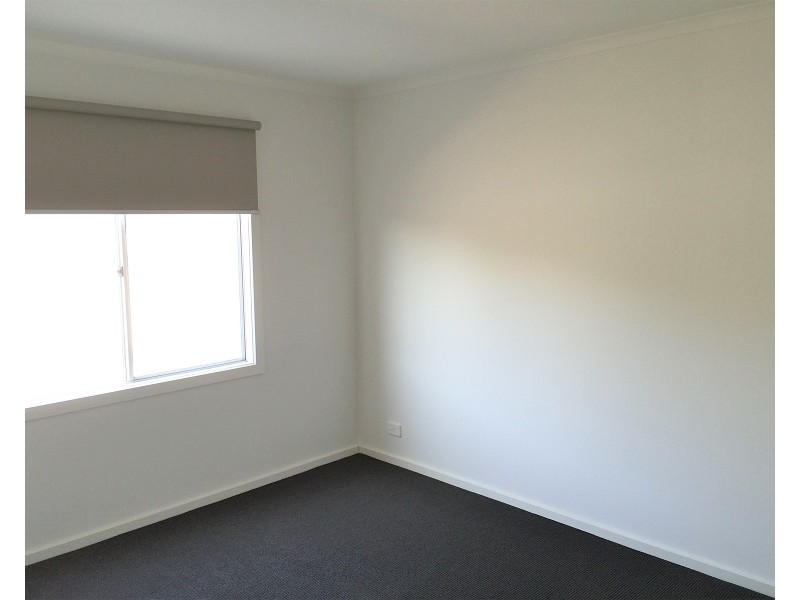 6 Harvey Crescent, Aldinga Beach SA 5173