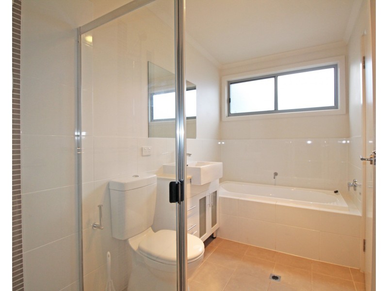 1/8  Kitto Crescent, Aldinga Beach SA 5173