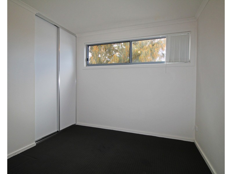 1/8  Kitto Crescent, Aldinga Beach SA 5173