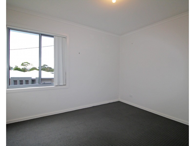 1/8  Kitto Crescent, Aldinga Beach SA 5173