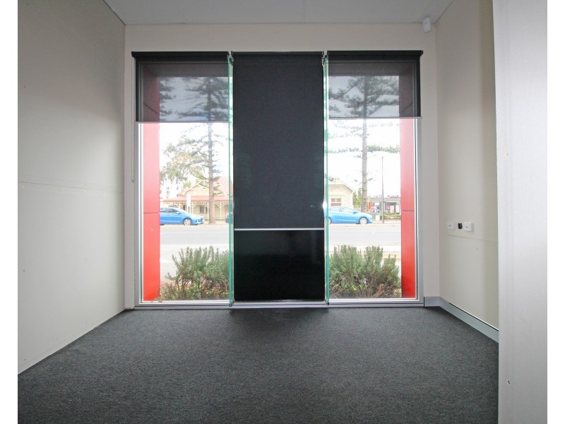 4 – 6 Brighton Road, Shop 1, Glenelg SA 5045