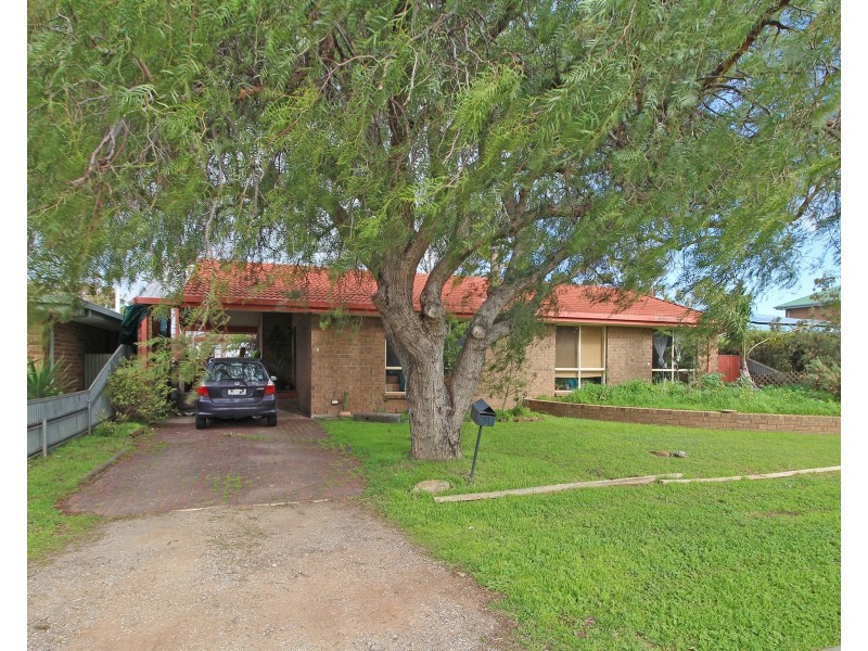 8 St Nicholas Avenue, Port Willunga SA 5173