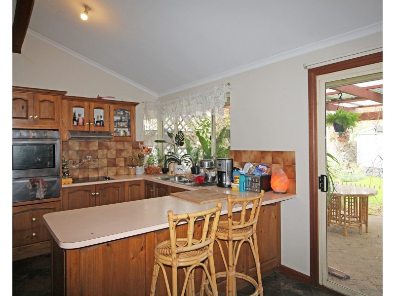 8 St Nicholas Avenue, Port Willunga SA 5173