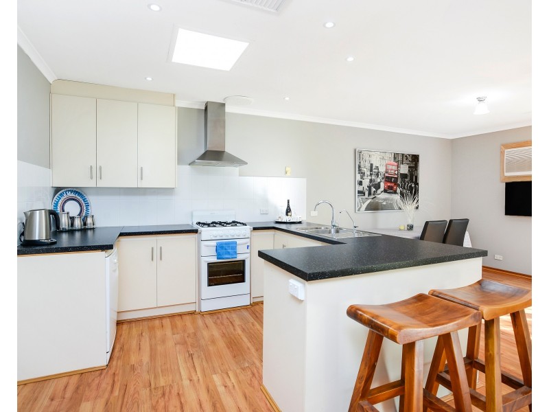 1 Lascelles Street, Morphett Vale SA 5162