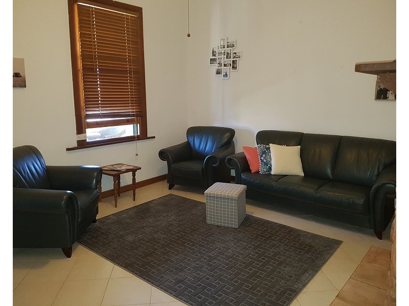 33 High Street, Arno Bay SA 5603
