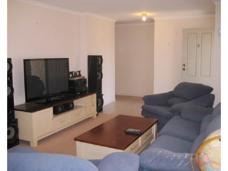 9  Barracoota  Crescent, Aldinga Beach SA 5173
